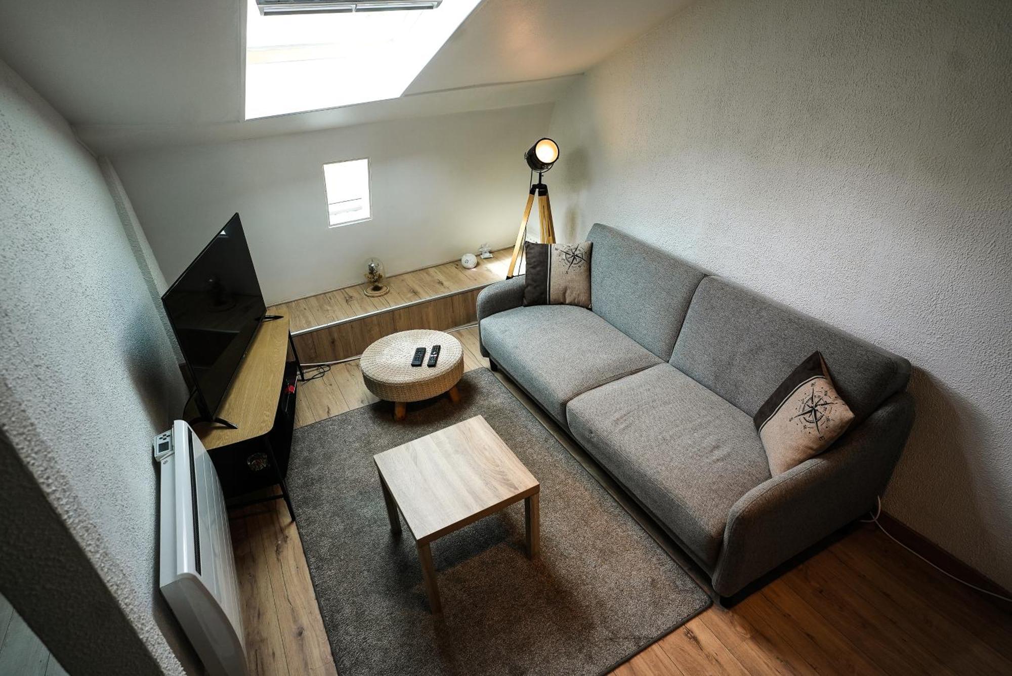 Apartment La Place Flore Gare Et Wifi