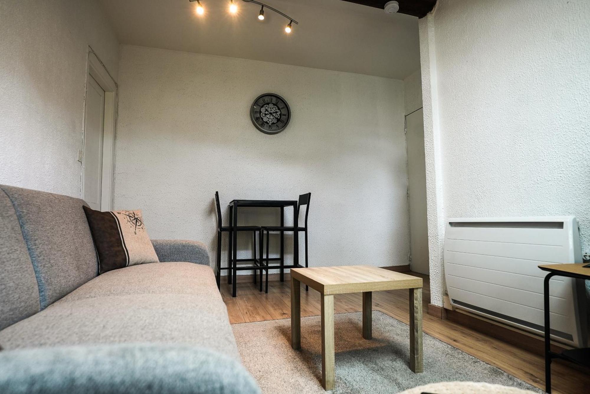 Apartment La Place Flore Gare Et Wifi *
